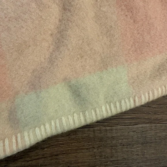 VTG Grandholm 100% Wool Pink and Cream Check Blanket Made in Scotland 68x74” EUC - Picture 5 of 6